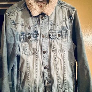 True religion Jean jacket size large authentic